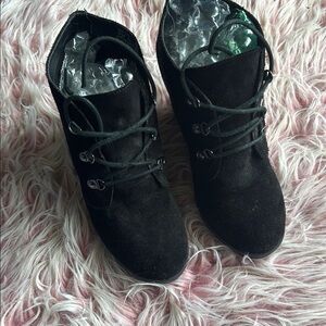 Susina Black Lace Up Boots